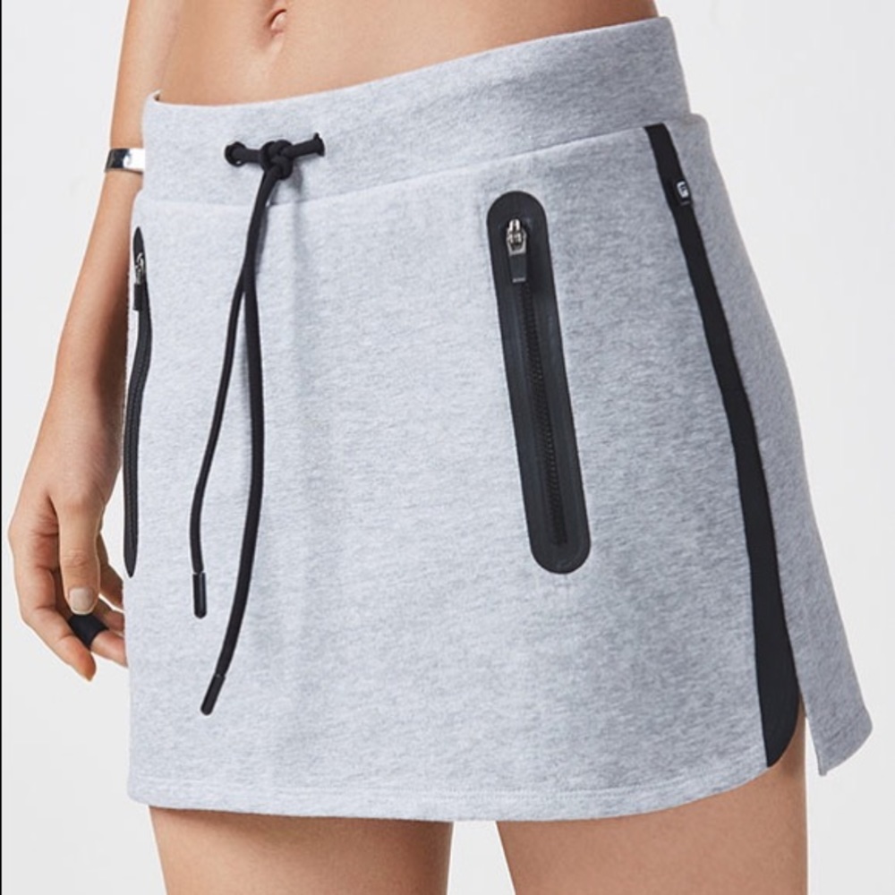 NWOT Fabletics Amara Grey and Black Sports Skirt