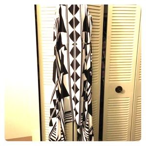 Beautiful brand new asymmetric express dress