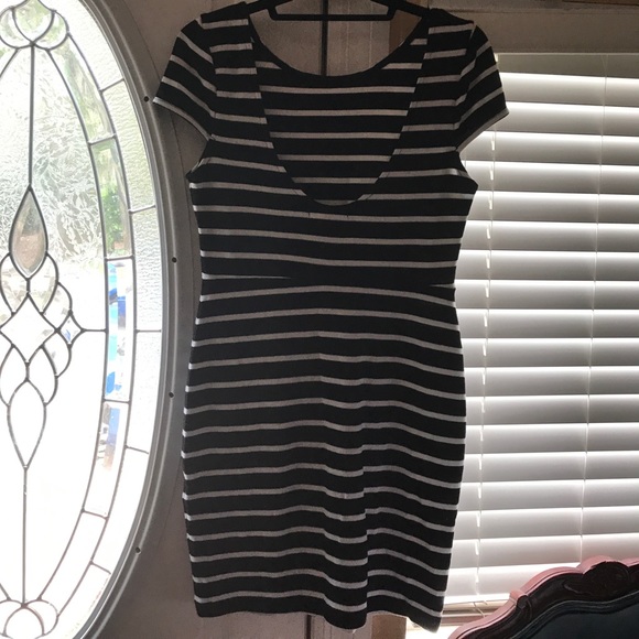 Forever 21 Bodycon Dress - Picture 2 of 3