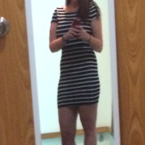 Forever 21 Bodycon Dress - Picture 3 of 3