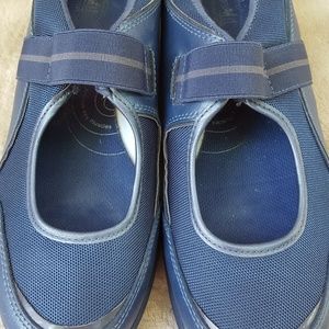 Get Fit by Grasshoppers Mary Jane size 8W