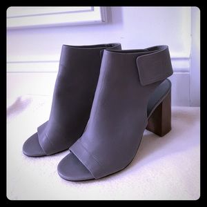 Vince Open-Toe Booties in Gray Leather
