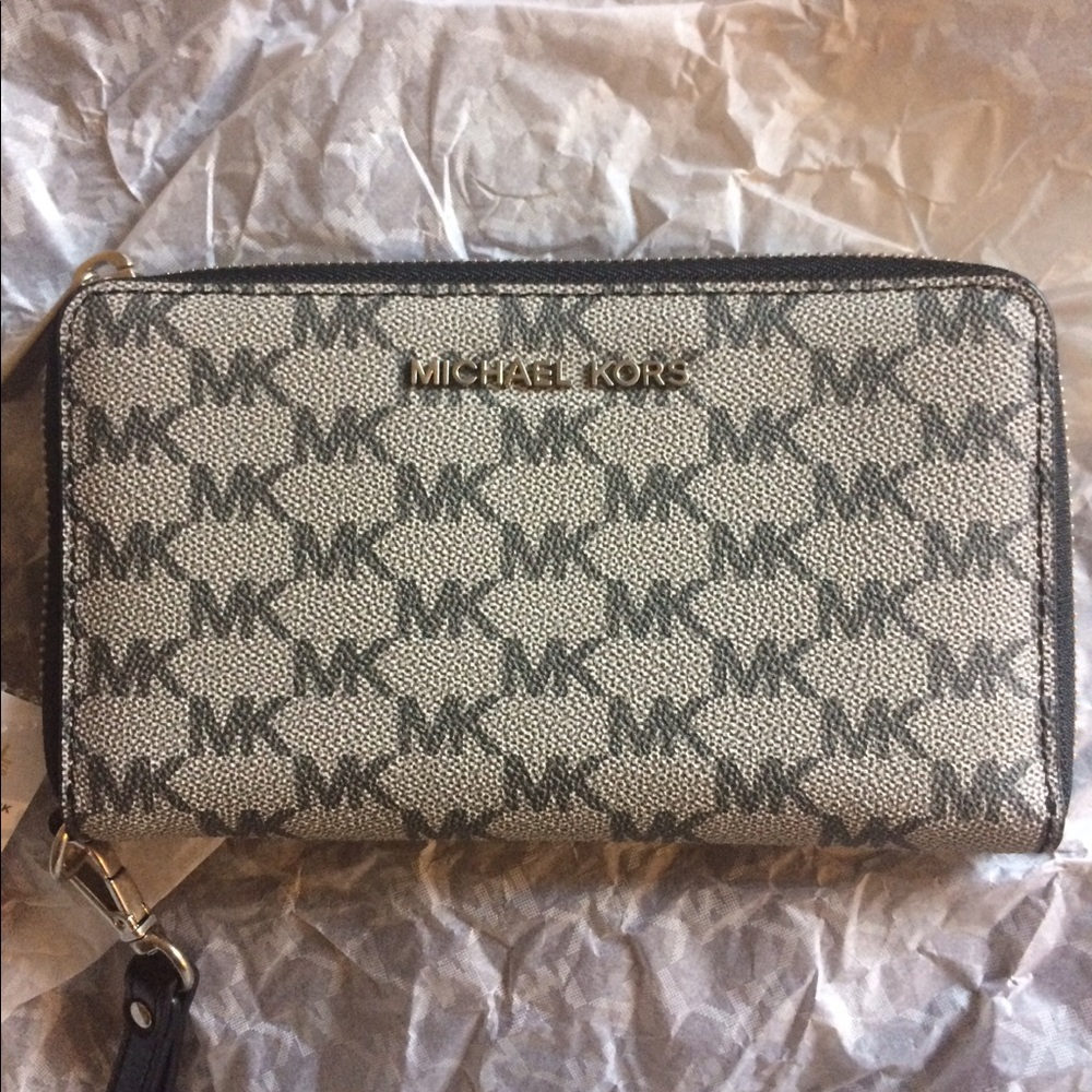 Lady's MK wallet New New