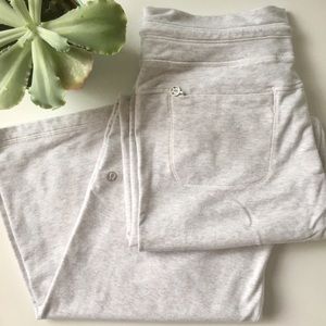 lululemon / wide leg pant