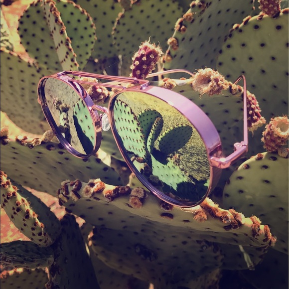 Accessories - 🆑Steam punk style reflective lens aviators