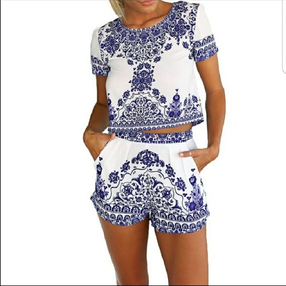 Blue and white crop top & shorts set
