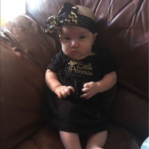 CUSTOM BABY DRESSES AND BOW SETS