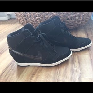 Nike Sneaker Wedges in Black