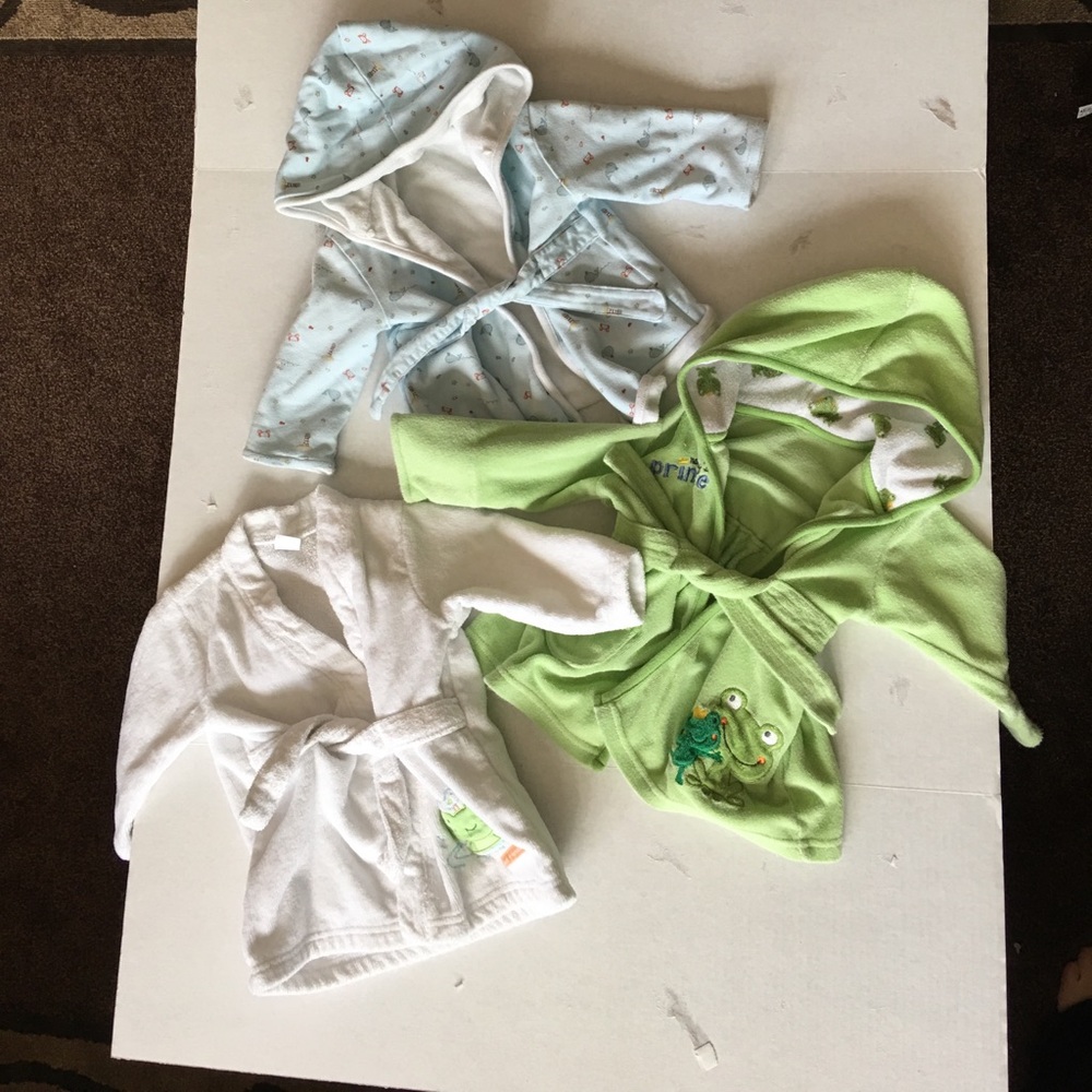 3 set 0-9m bath robes