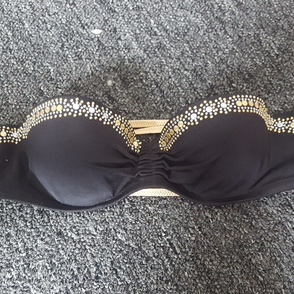 Victoria's Secret Strapless Bikini Top
