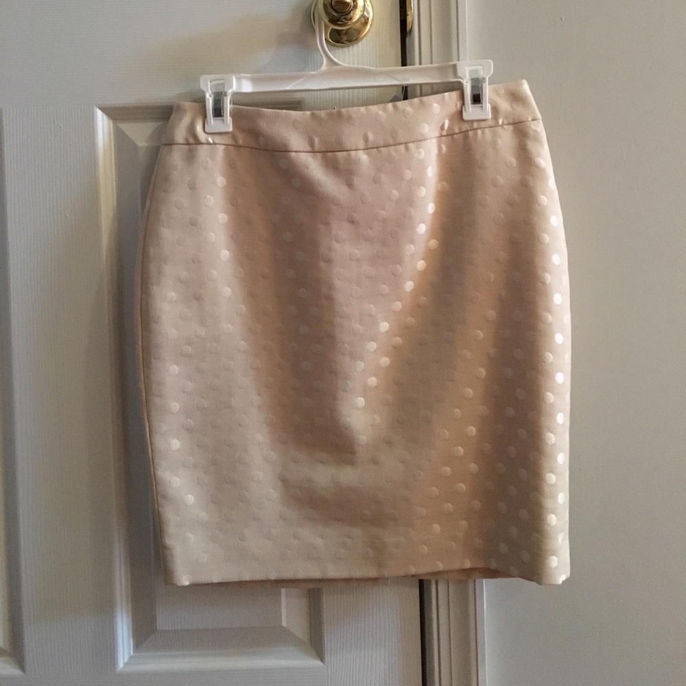 Ann Taylor cream polkadot work skirt