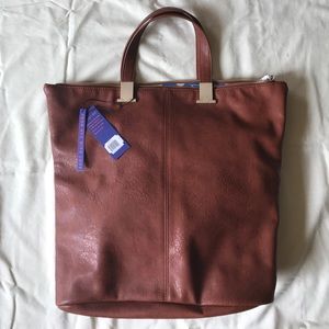 Violet Ray Corner Tote Cognac