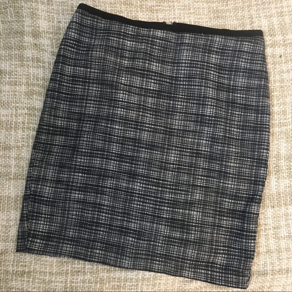 Black and White Skirt by New York & Company