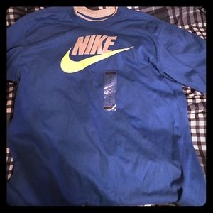 Nike XL boys shirt