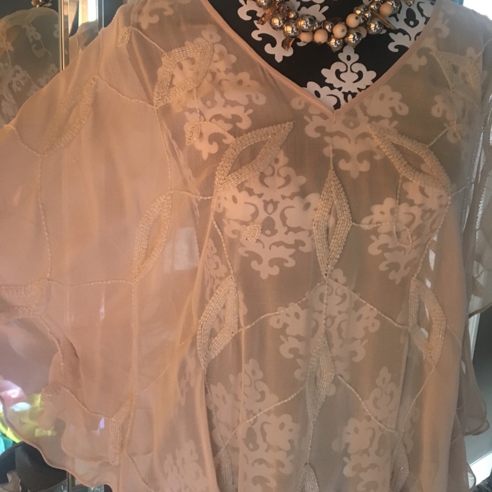 Blouse - Picture 2 of 2