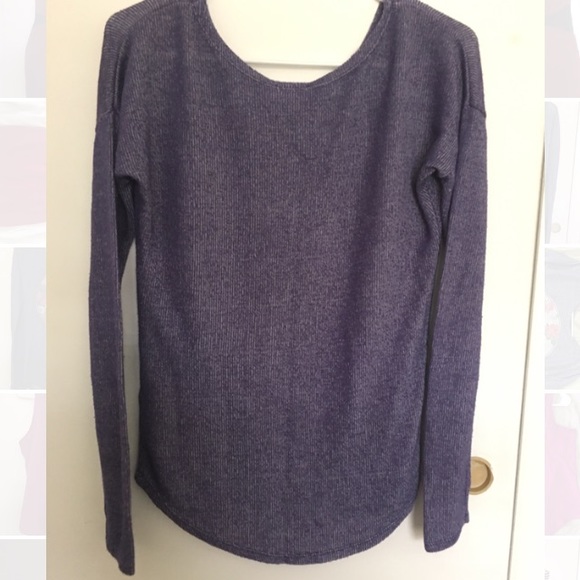 "RAD" LONG- SLEEVE TOP - Picture 3 of 4