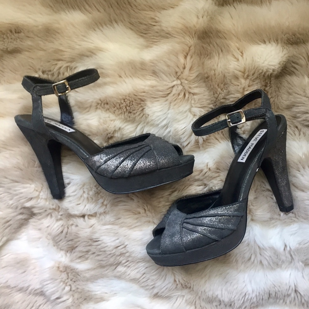 Steve Madden Grey with Shimmer Peep Toe Heels