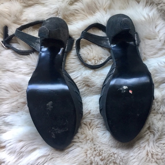 Steve Madden Grey with Shimmer Peep Toe Heels - Picture 6 of 7