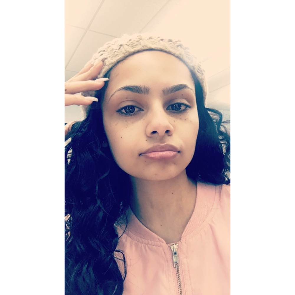 Meet your Posher, M'laya