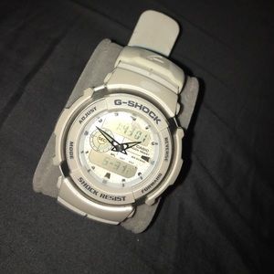 White G-Shock watch for men or women
