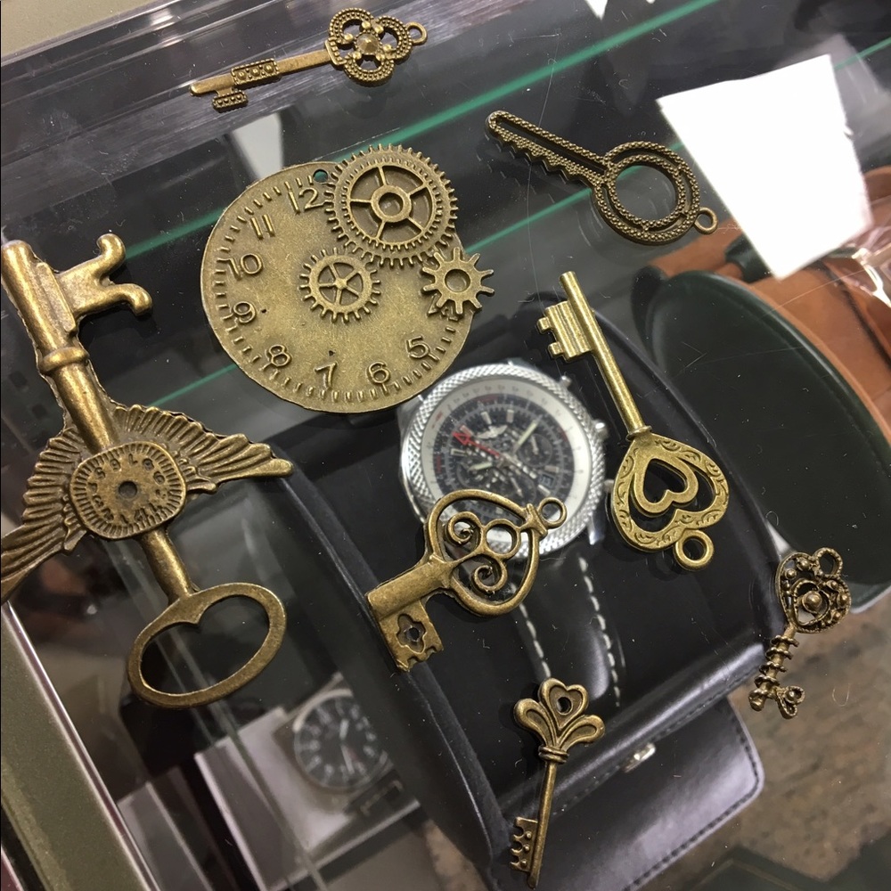 Antique looking pendant bundle