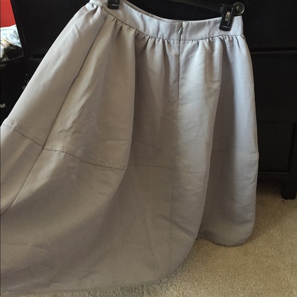 Long, light grey/blue skirt. Worn once. - Picture 4 of 4