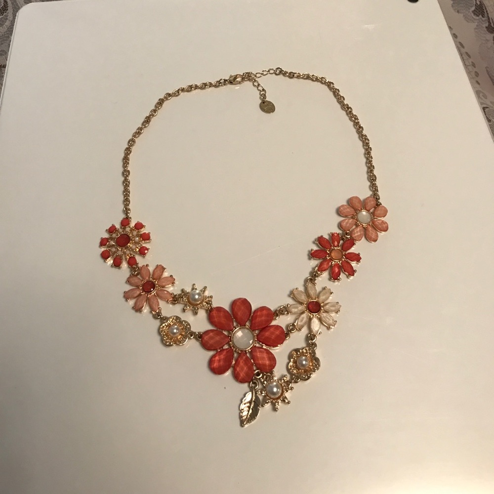 Floral necklace bundle! 💕🌸🌼