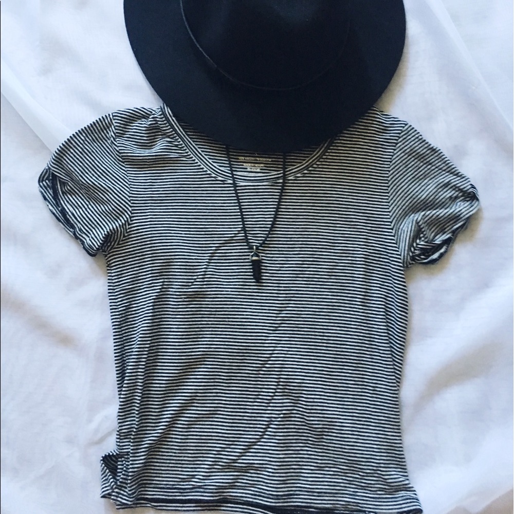 striped slightly cropped tee