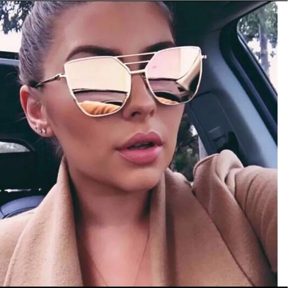 Sexy Sunnies Gold/Multi