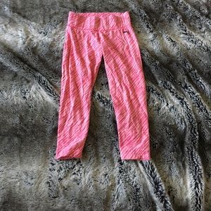 PUMA Pink Design Cropped Leggings