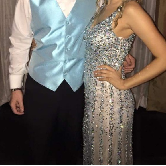 Prom Dress - Picture 2 of 2