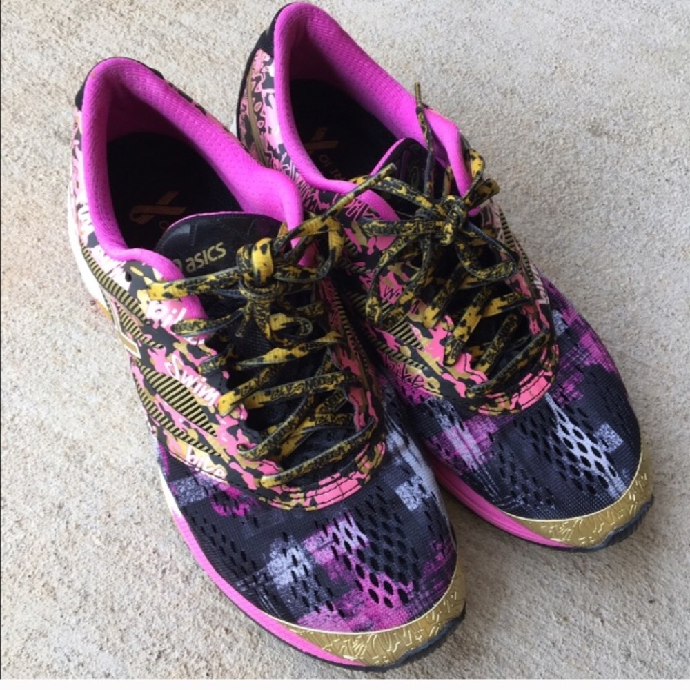 Asics Gel Noosa Tri 10 running shoe