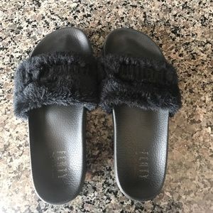 Rihanna Fenty x Puma Slides