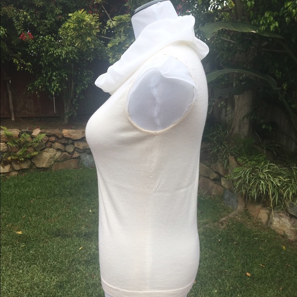 Turtle Neck ✨ - Picture 3 of 4