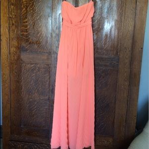 Peach/salmon strapless dress