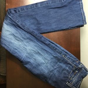 Joe's boot cut jeans; fit icon muse