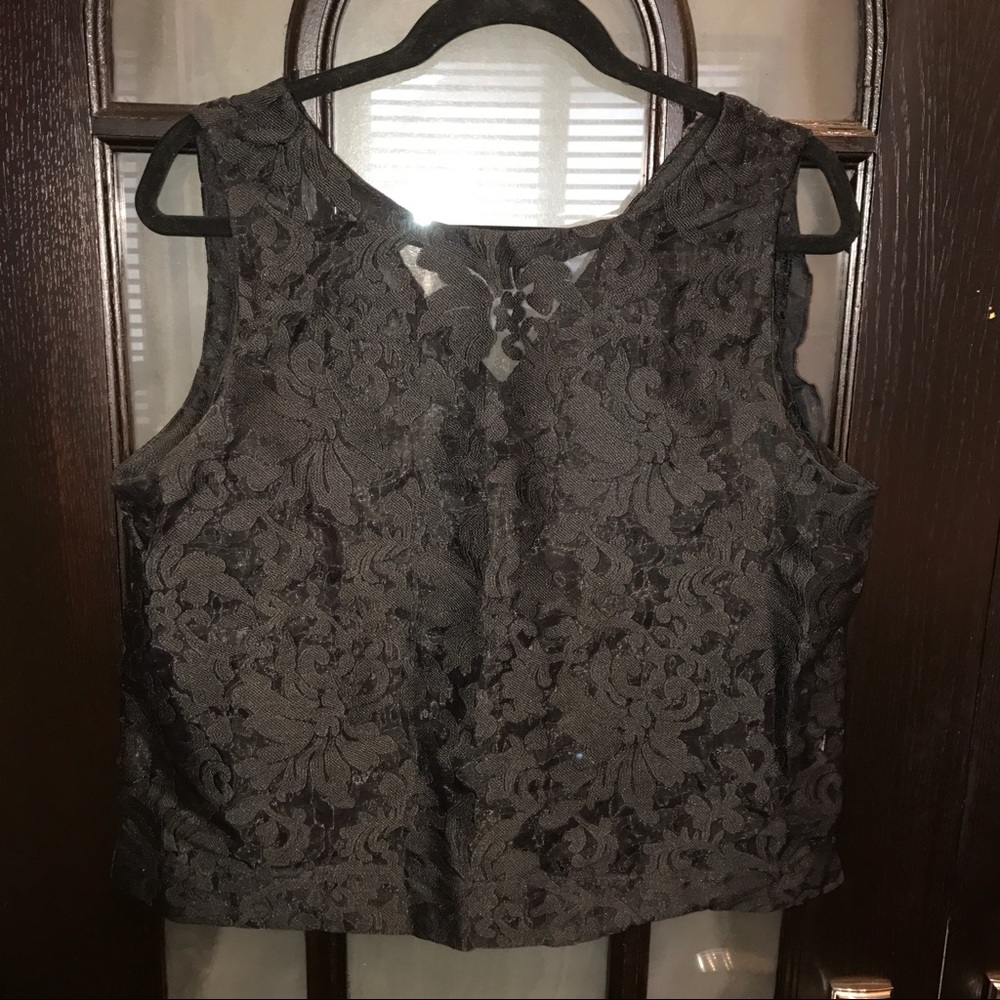 Banana republic Gorgeous Lace Top