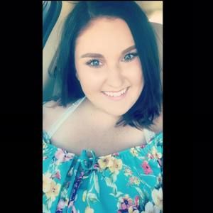 Meet your Posher, Madelaine