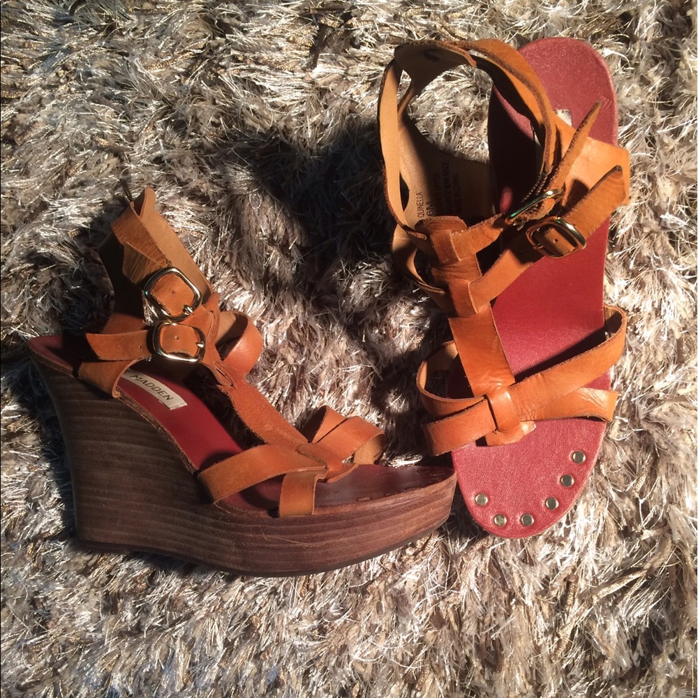 Steve Madden Cognac Leather Wedge Sandals 6