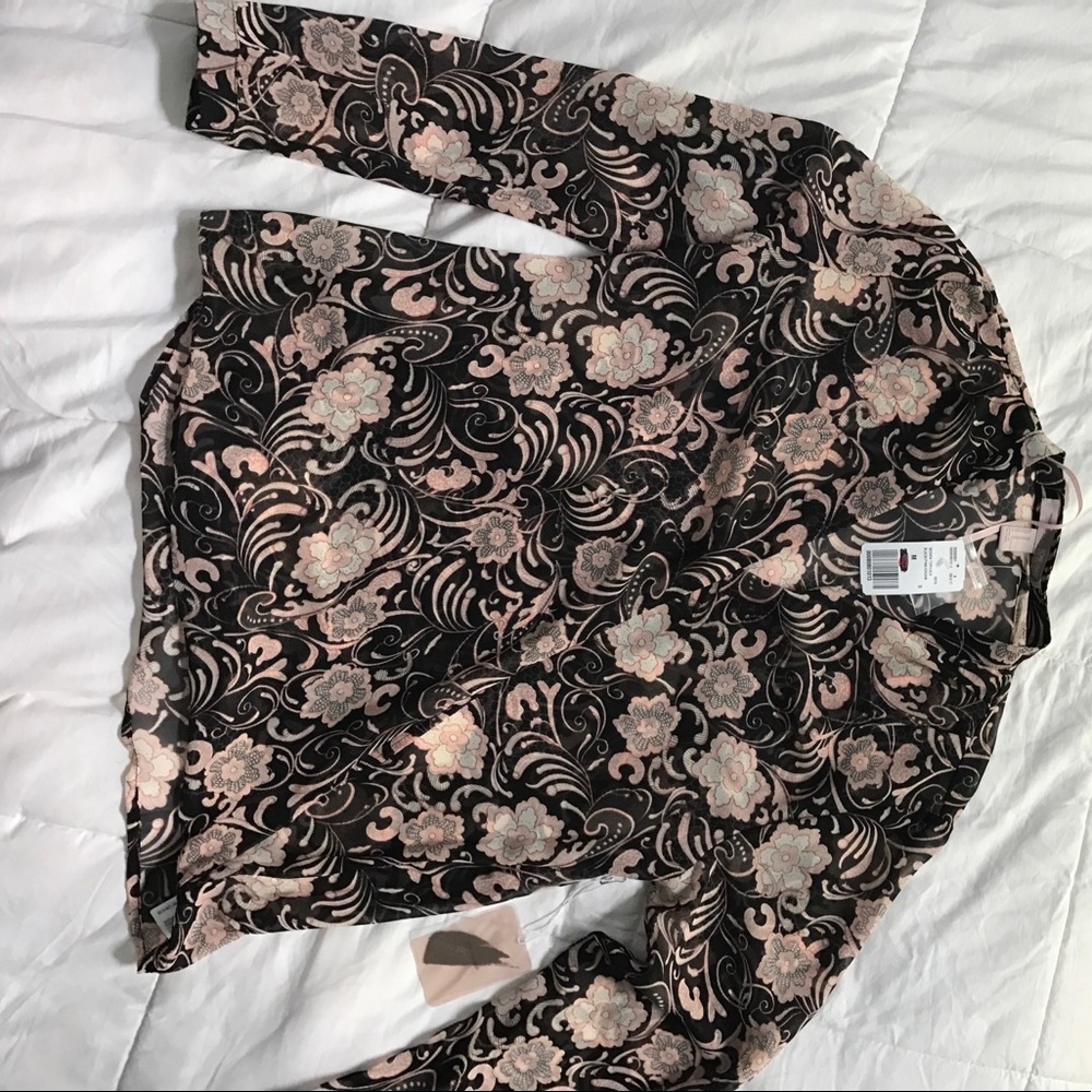 Woven long sleeve forever 21 top