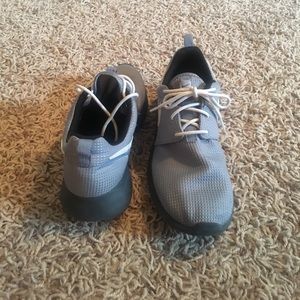 Nike Roshes
