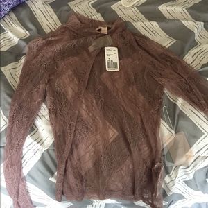 Forever 21 brand new, size medium lace long sleeve