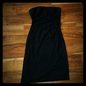 Laundry by Shelli Segal strapless dress size 4