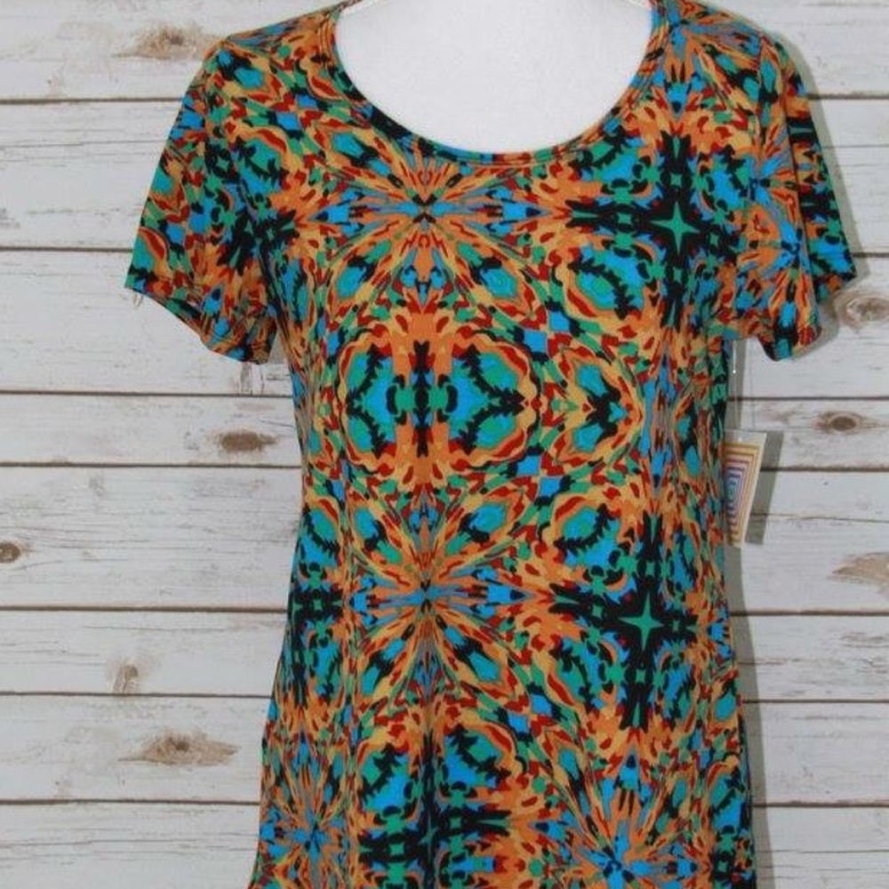 LuLaRoe medium classic t