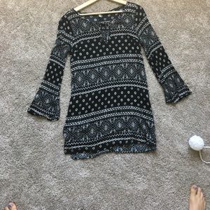 Printed bell sleeve shirt dress