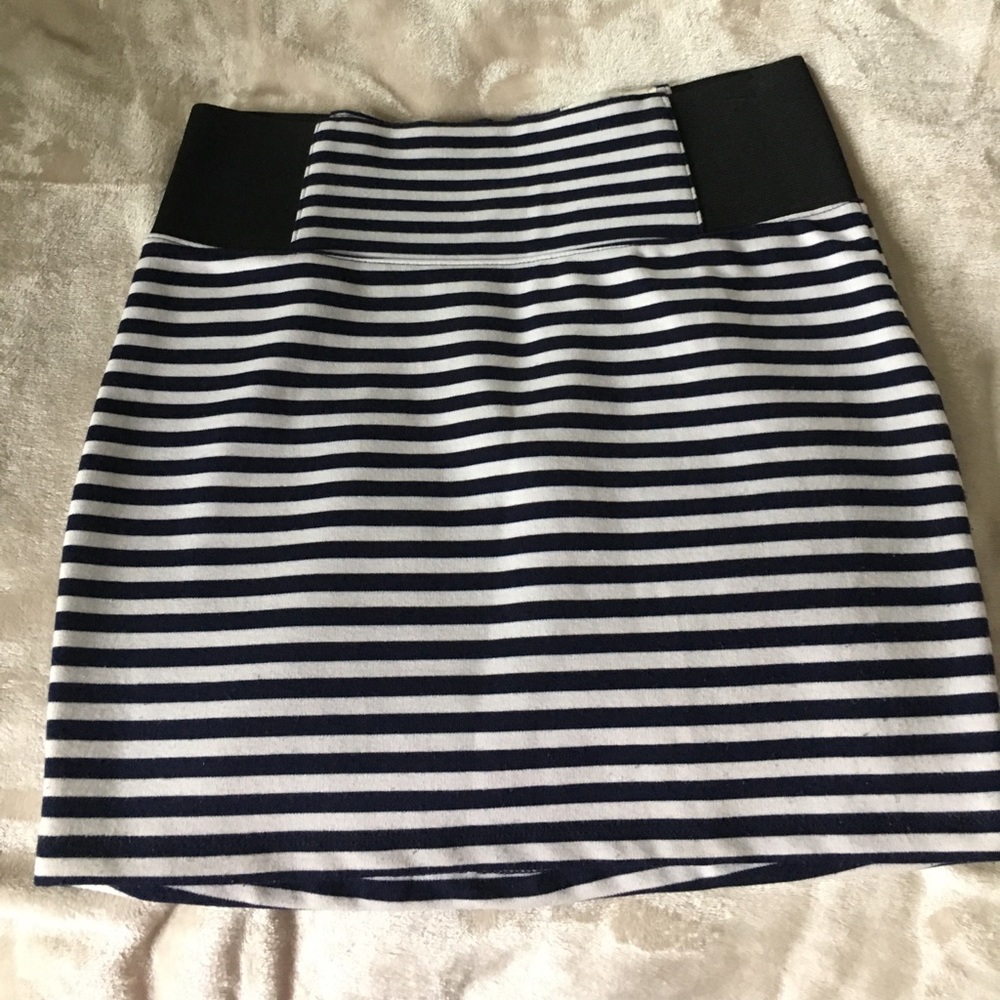 Navy and white striped bodycon skirt