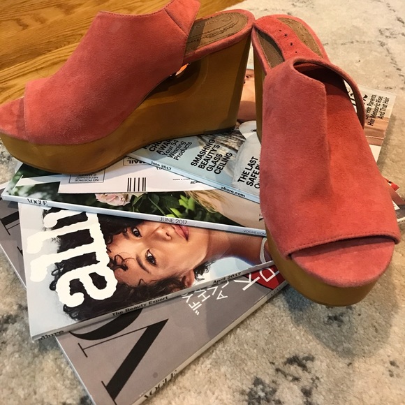 Corso Como Pink Wedges - Picture 2 of 5