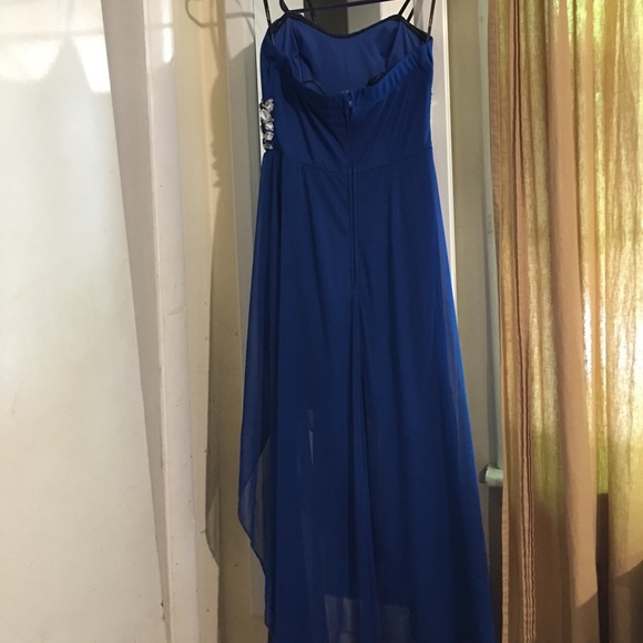 Prom dress - Picture 4 of 4