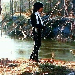 Meet your Posher, Sidney