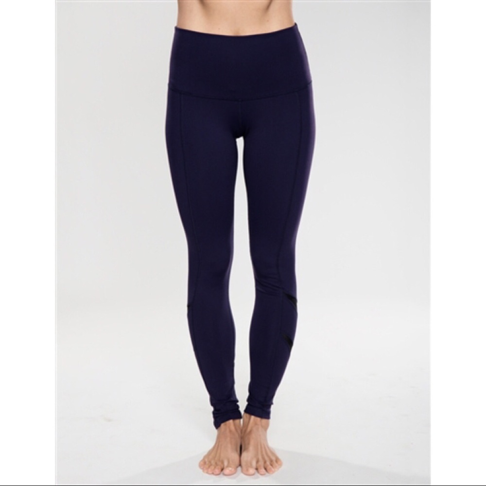 🆕 RESE Activewear Navy Mesh HighWaist Legging NWT